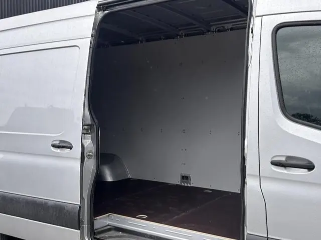 Mercedes-Benz Sprinter 519 V6 3.0 CDI L4H2 190PK DC | Laadruimte 4,4M | Dubbellucht