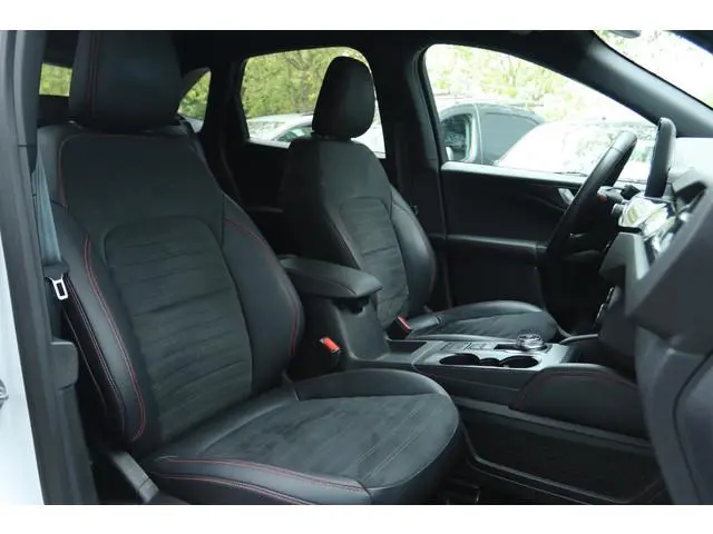 FORD KUGA 2.5 PHEV ST-LINE AUT. | B&O | ELEK. TREKHAAK | WINTERPACK | CARPLAY | KEY-LESS