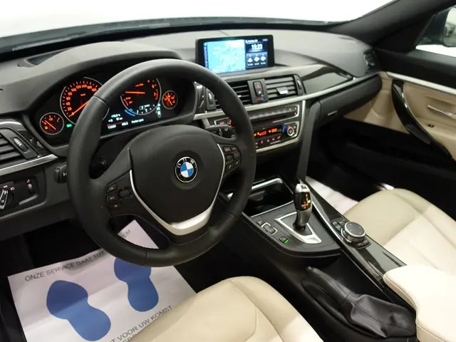 BMW 3-serie Gran Turismo 320i M Sport Aut- Panoramadak, Sport Leder, Xenon Led, Head up, Memory