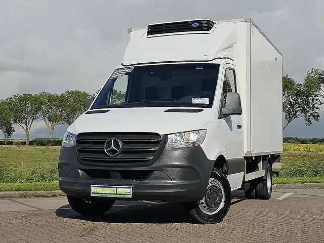MERCEDES-BENZ SPRINTER 516 koelwagen automaat!