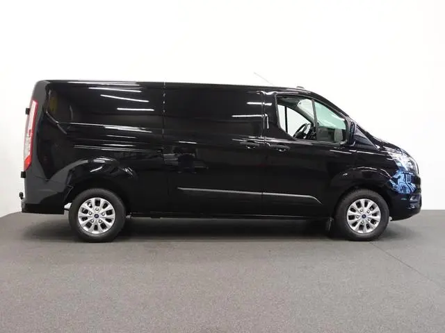 Ford Transit Custom 300 2.0 TDCI L2H1 Trend Automaat Airco Navigatie Cruisecontrol Camera Parkeersen...