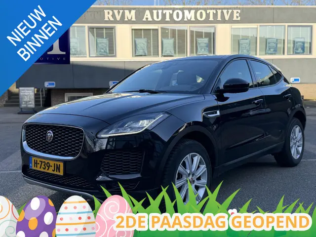 Jaguar E-PACE 2.0 P200 AWD R-Dynamic VAN: 31.900,- VOOR 29.877,- UW LENTEVOORDEEL: 2.023,- | RIJKLAA...