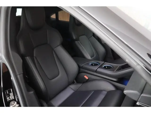 Porsche Taycan 4S Performance 493pk 84 kWh 90% SOH Warmtepomp Sportstoelen BOSE Camera Stoelverwarmi...