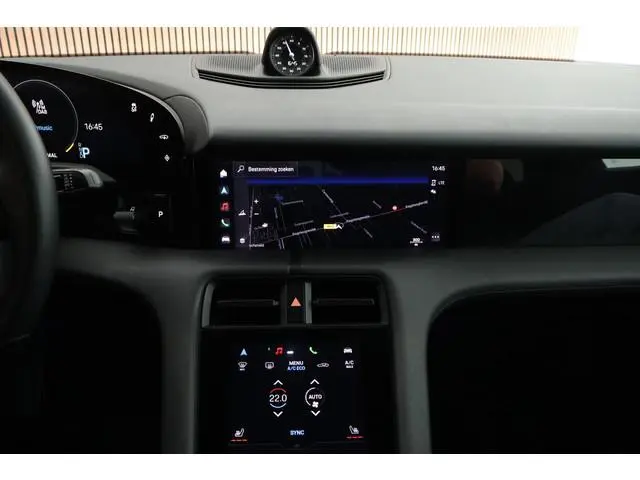 Porsche Taycan 4S Performance 493pk 84 kWh 90% SOH Warmtepomp Sportstoelen BOSE Camera Stoelverwarmi...