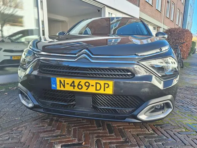 Citroën C4