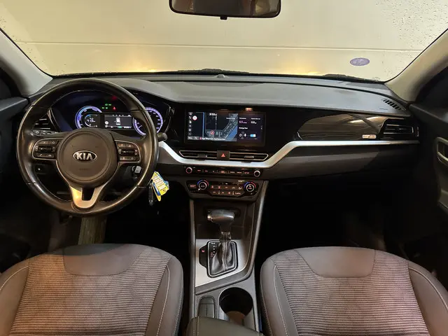 Kia Niro 1.6 GDi Hybrid MORE CAMERA/ACC/NAVI