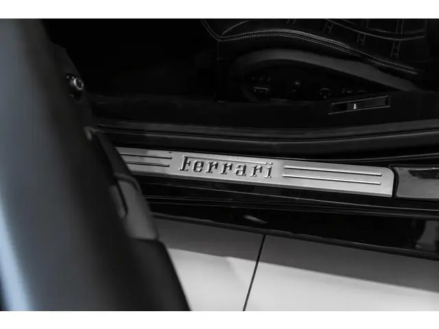 Ferrari 488