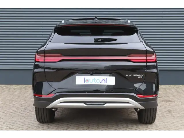BYD SEAL U