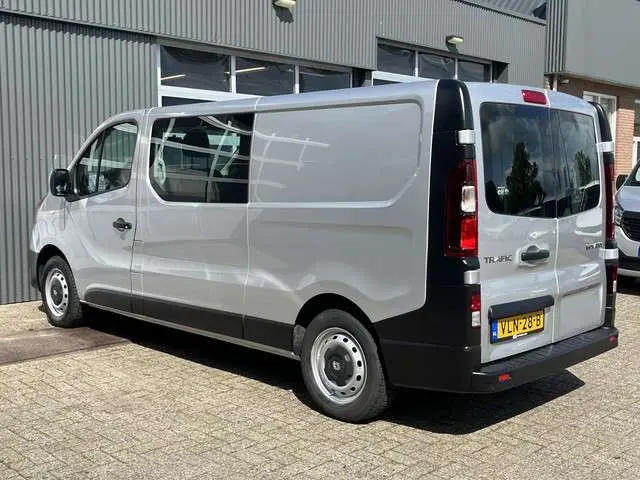 Renault Trafic 1.6 dCi T29 L2H1 DC Marge Btw / Bpm vrij Airco Cruise controle Navigatie 5 persoons Dubbele cabine Euro 5 Lang Verlengde wielbasis 1e eigenaar Ex overheid