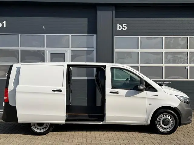 Mercedes-benz Evito 112 60 kWh Lang L2 / NIEUW / 2x schuifdeur / Betimmering / Stoelverwarming /