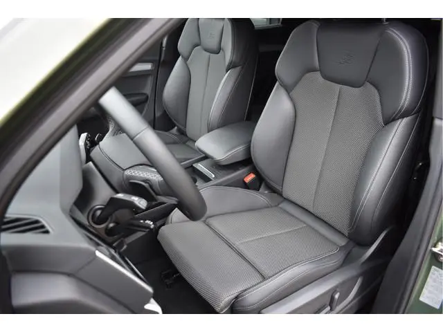 Audi Q5 50 TFSI e S-Line 299 Pk Black Optik Matrix Leder Navi Carbon 20 Inch Trekhaak