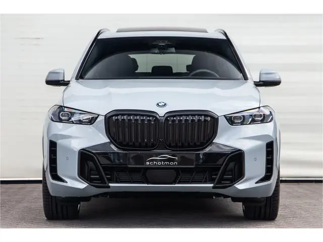 BMW X5 xDrive50e M-Sport , Pano, Innovation, Harman-Kardon, Head-up, 22"  2026