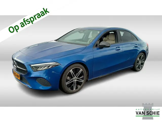 Mercedes-Benz A-klasse 180 Luxury Line 1e-Eig. Keurig-Onderh., BOVAG-Garantie. NL-Auto.