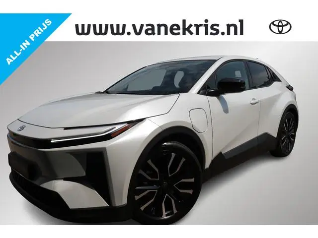 Toyota C-HR+ First Edition 77 kWh Elektrische laadklep, Apple android auto, stoel en stuurverwarming...