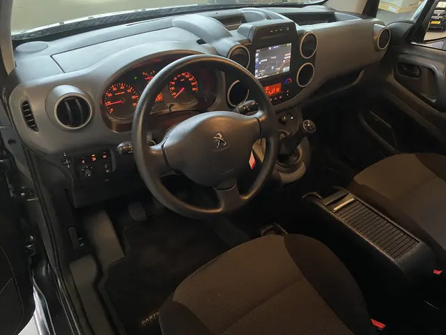 Peugeot Partner 120 1.6 BlueHDi 100 L1 XR S&S Airco, Navi, Cruise