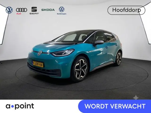 Volkswagen ID.3 First Plus 58 kWh 204 pk | Navigatie | Trekhaak (afneembaar) | Parkeersensoren | Ach...