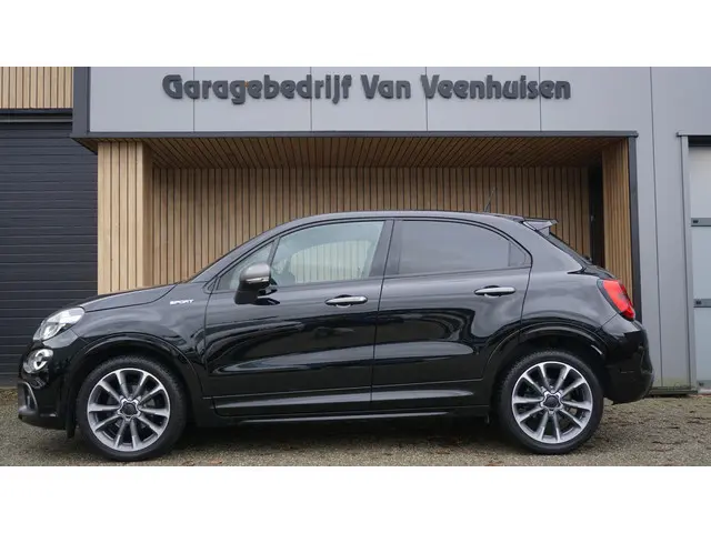 Fiat 500X 1.0 120pk GSE Sport H-Leder Keyless 18inch LM LED Navi Stoelverwarming *Zeer Nette Fiat* 5...
