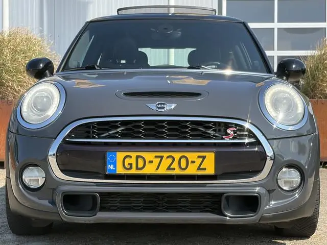 MINI 3-Deurs 2.0 Cooper S Chili Serious Business 192pk | Bluetooth | Cruise control | Elektrisch sch...