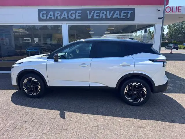 Nissan Qashqai 1.3 MHEV Xtronic N-Connecta