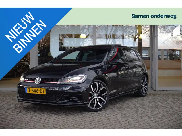 Volkswagen Golf 2.0 TSI GTI Performance |CAM|PANO|ACC 19INCH LED