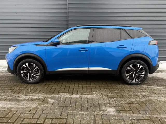 Peugeot e-2008 EV Allure Pack 50 kWh Navi,stoelverw,Camera