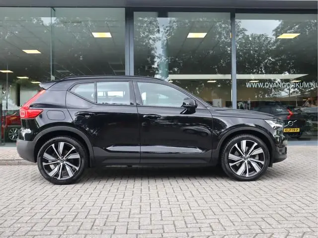 Volvo XC40 1.5 T5 Recharge R-Design Navi / Trekh / 360 Camera / Carplay / BLIS / PDC / Stoel/Stuurve...