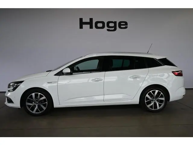 Renault Mégane Estate 1.2 TCe Bose Clima Navigatie Pdc Cruise control 1e Eigenaar NAP Inruil Mogelij...
