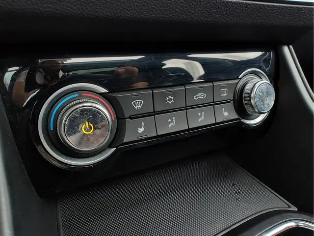 MG ZS EV