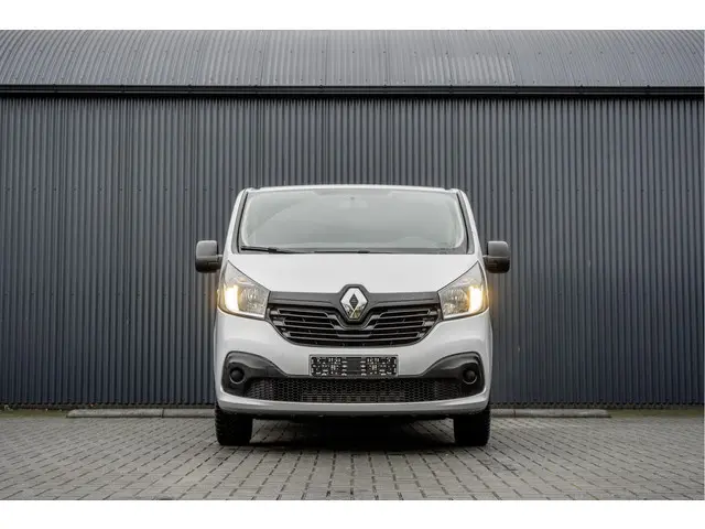 Renault Trafic Passenger **1.6 dCi 9-Pers L2H1 | Incl. BPM, BTW vrij | R-Link | Navi | A/C | Cruise...