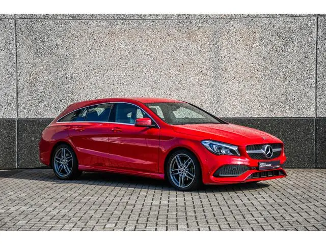 Mercedes-Benz CLA-klasse Shooting Brake 180 Business Solution AMG