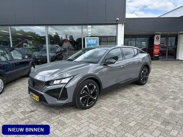 Peugeot 408 1.2 Hybrid 145 e-DCS6 Allure