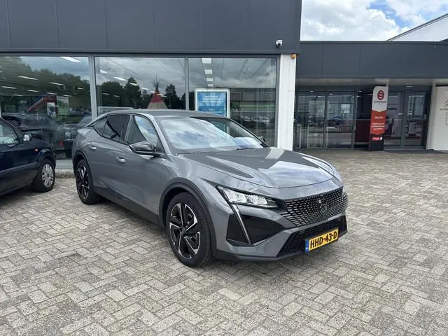 Peugeot 408 1.2 Hybrid 145 e-DCS6 Allure