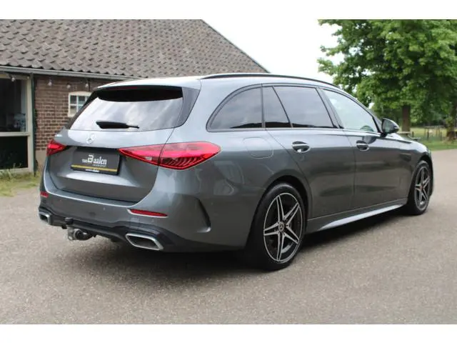 Mercedes-Benz C-klasse Estate 300 e Solution AMG SOh 97,6% SFEER TREKHAAK FULL LED 50000KM!!!