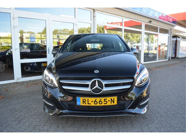 Mercedes-Benz B-klasse 180 123PK Ambition Urban | LED | PDC V+A | Orig. NL | NAP