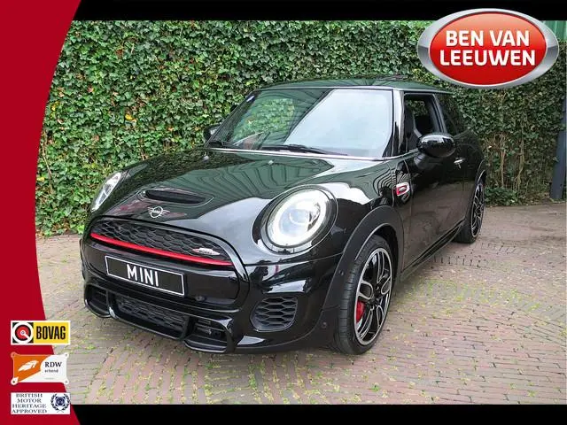 MINI John Cooper Works 2.0 Chili F56 LCI aut. NL-auto, Pano, DAB, A.camera, digitaal display, 18"