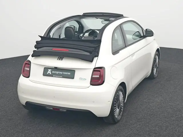 Fiat 500 C Urban 42 kWh Elek. dak | Sportvelgen | Carplay / Android Auto