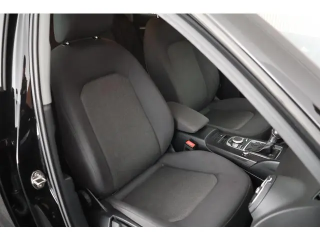 Audi A3 Sportback 1.4 TFSI 150pk CoD S-Tronic Trekhaak Xenon Privacyglass