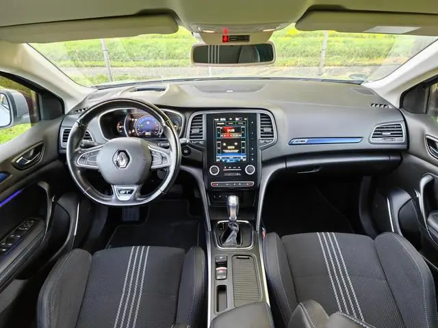 Renault Mégane Estate 1.2 TCe GT-Line AUTOMAAT | CAMERA | NAVI | STOEL VW |  BLIND SPOT | CLIMA |
