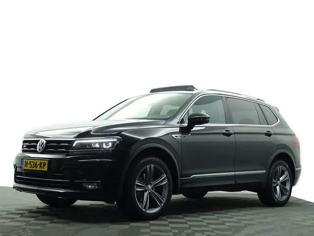 Volkswagen Tiguan Allspace 1.5 TSI R-line+ Aut- 7 Pers, Panoramadak, Stoelmassage, Keyless, Virtual...