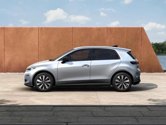 Volkswagen ID. Polo Life First Edition 52 kWh accu, 155 kW / 211 Achteruitrijcamera | Carplay | Stoe...