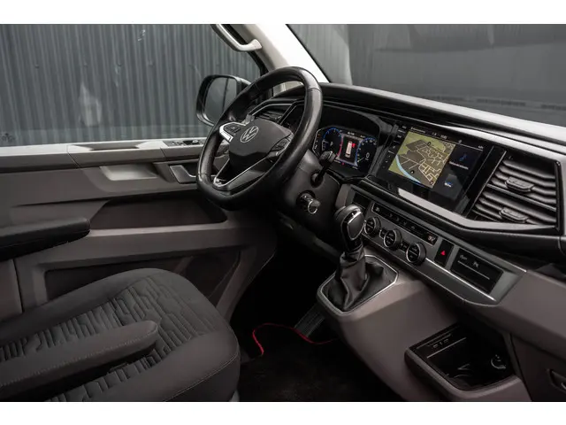 Volkswagen Transporter Caravelle | Automaat | Led | Camera | Carplay | Navi | Zijschuifdeur R+L | Ad...