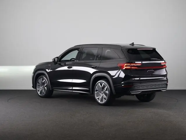 Skoda Kodiaq 1.5 TSI PHEV 204pk Sportline Business 204pk | Panoramadak | Verlengde garantie | Trekha...