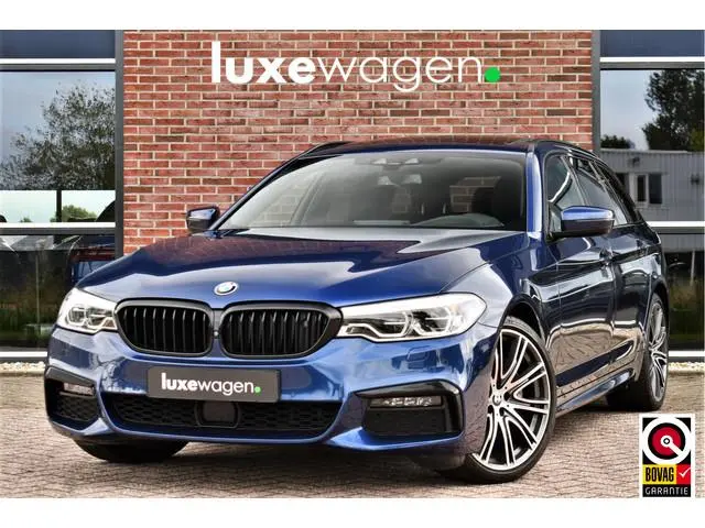 BMW 5-serie Touring 530i xDrive 252pk M-Sport Pano Nightv ACC HUD 20inch 360