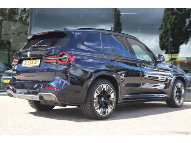 BMW iX3 EXECUTIVE M-SPORT 80 KWH SOH 96.8%| PANO | LEDER | CAMERA | MEMORY | CARPLAY | ACC