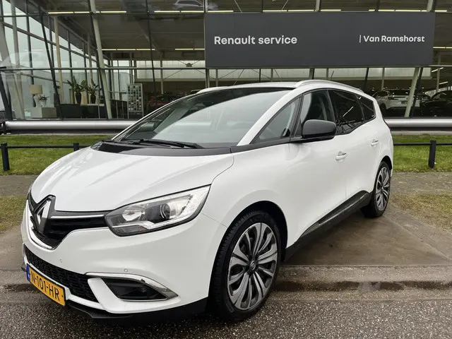 Renault Grand Scénic 1.3 TCe Business 7-Persoons / Trekhaak / Apple Carplay - Android Auto / Climate...