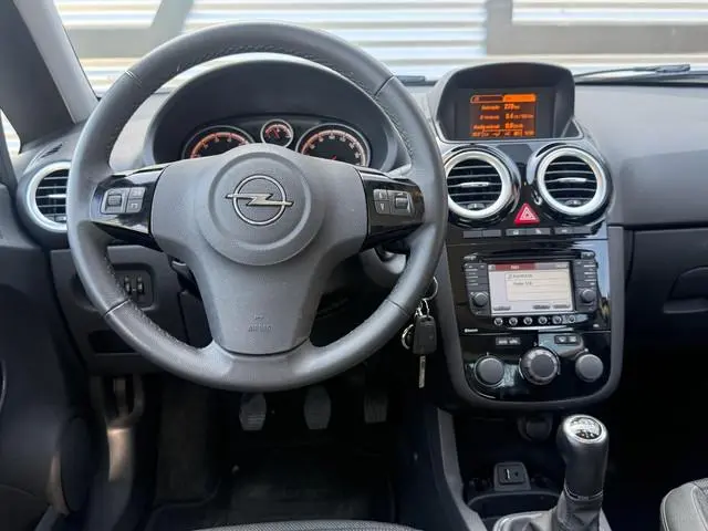 Opel Corsa 1.2-16V BlitZ 2e Eigenaar|Navi|Clima|Cruise|Trekhaak|PDC|Goed onderhouden|N.A.P|APK tot 0...