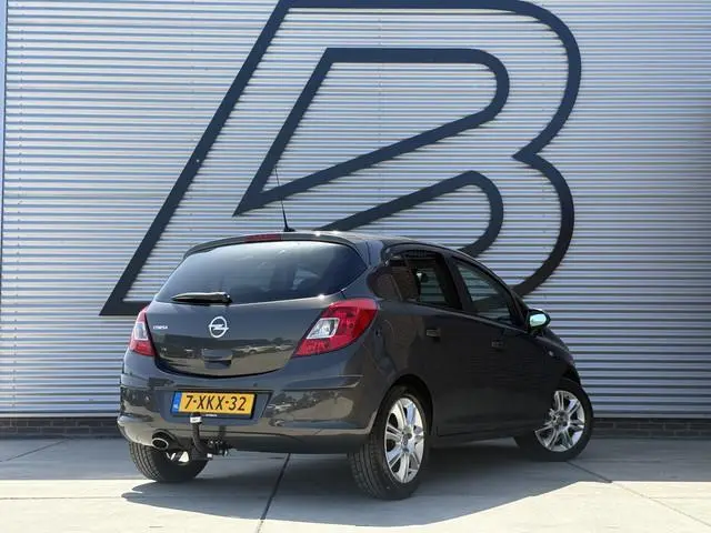 Opel Corsa 1.2-16V BlitZ 2e Eigenaar|Navi|Clima|Cruise|Trekhaak|PDC|Goed onderhouden|N.A.P|APK tot 0...