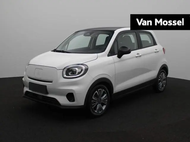 Leapmotor T03 Design 37.3 kWh De ideale stadsauto WLTP 265 km | SUPER COMPLEET | SNEL RIJDEN