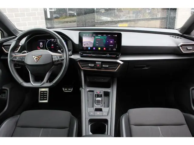 CUPRA Leon Sportstourer 1.4 e-Hybrid VZ Adrenaline / Carplay / Sportstoelen
