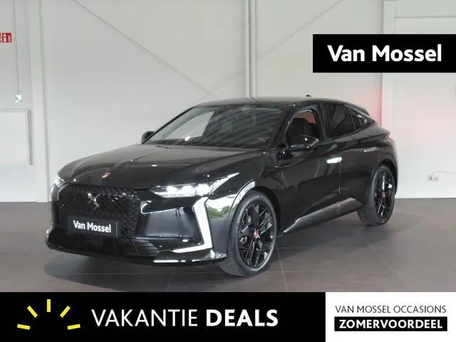 DS 4 1.2 PureTech Performance Line | Camera | 18" Lichtmetalen velgen | Zwart leder | Memory seats
